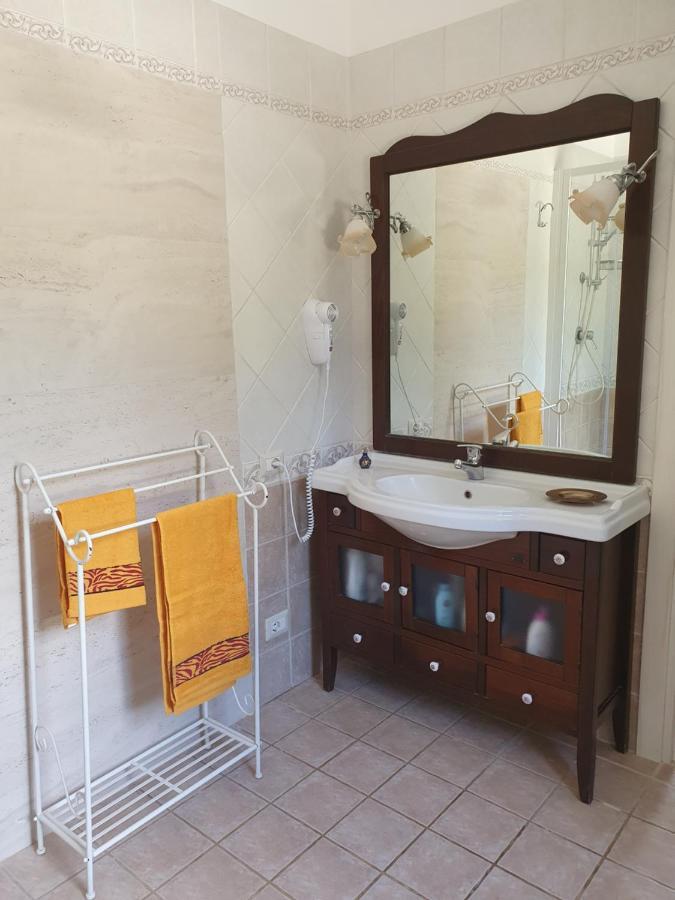 B&B Villa Maria Terni Exterior foto