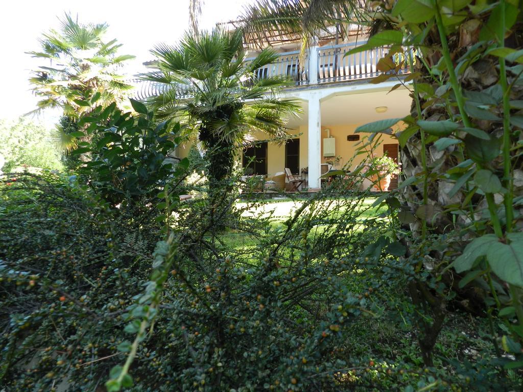 B&B Villa Maria Terni Exterior foto